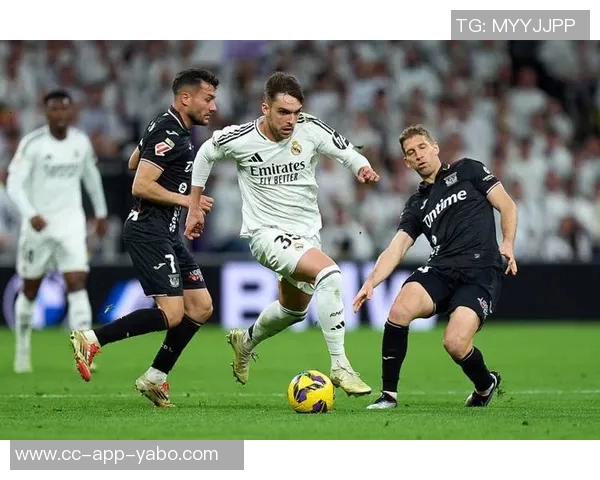 皇马全主力对阵西协甲倒数球队竟求饶令人震惊的表现