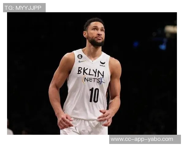 怀特三分表现出色助力球队胜利西蒙斯贡献巨大成关键球员 怀特三分表现出色助力球队胜利西蒙斯贡献巨大成关键球员