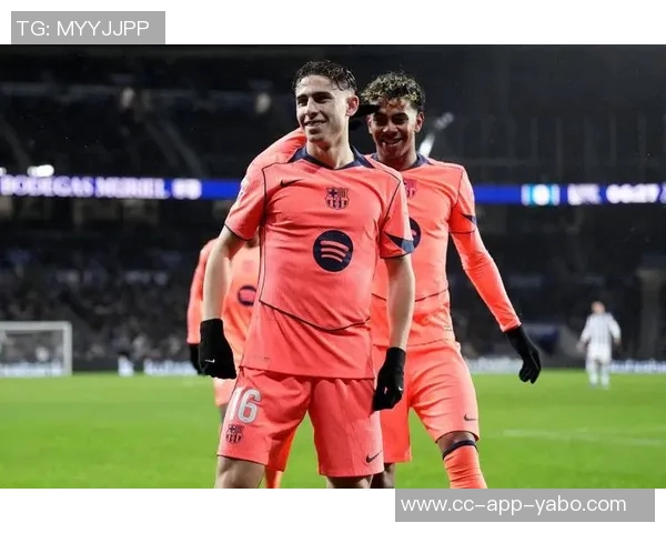 巴萨更衣室对裁判判罚强烈不满亚马尔越位判罚引发争议